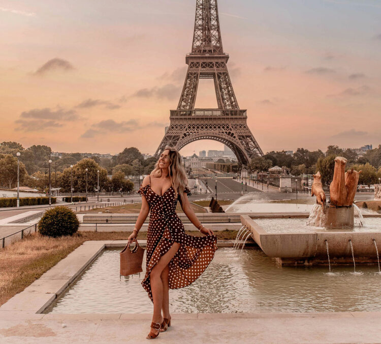 2-kelseyinlondon_kelsey_heinrichs_Paris--The-20-Best-Instagram-&-Photography-Locations