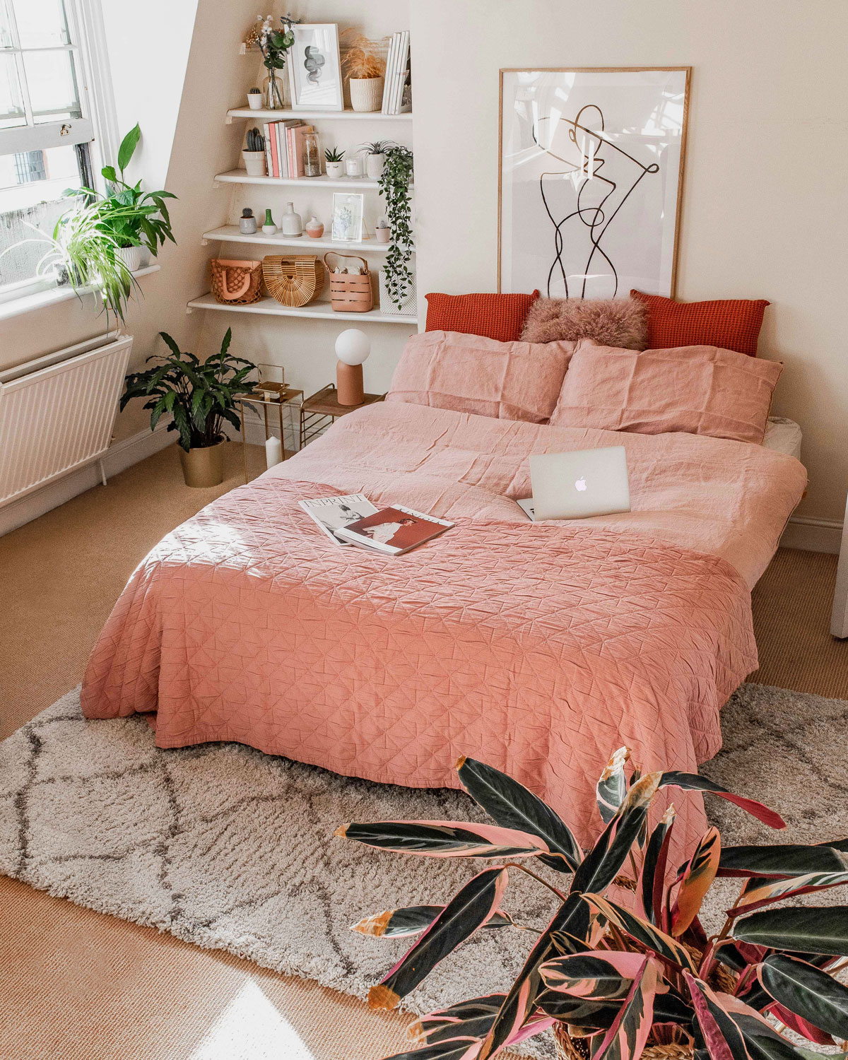 5 Bedroom Decor Ideas for a Spring Update