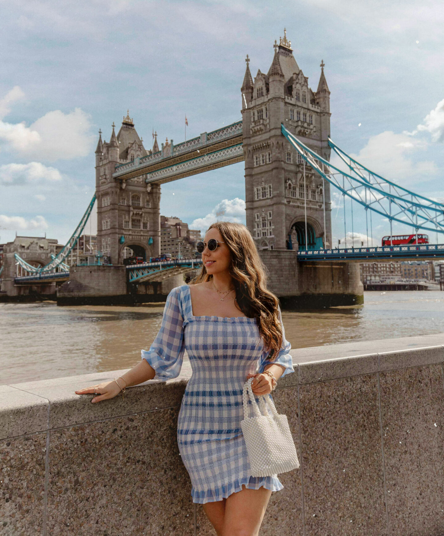 kelseyinlondon moving to london guide how to move to london tips kelsey heinrichs tower bridge
