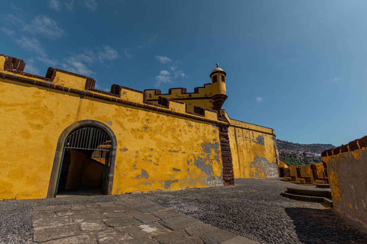 Restaurante Do Forte-Top-things-to-do-in-madeira-Bucket-list--Instagram-Story-Template--kelseyinlondon-Kelsey-Heinrichs--What-to-do-in-madeira--Where-to-go-in-madeira-top-places-in-madeira-