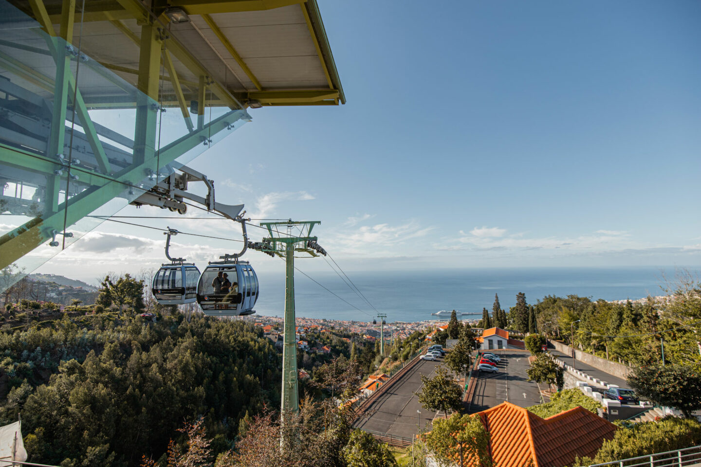 madeira-cable-car-Top-things-to-do-in-madeira-Bucket-list--Instagram-Story-Template--kelseyinlondon-Kelsey-Heinrichs--What-to-do-in-madeira--Where-to-go-in-madeira-top-places-in-madeira-