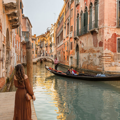 Top things to do in Venice - Venice Bucketlist - Instagram Story Template - kelseyinlondon - Kelsey Heinrichs - What to do in Venice - Where to go in Venice - top places in Venice - Venice Instagram Spots