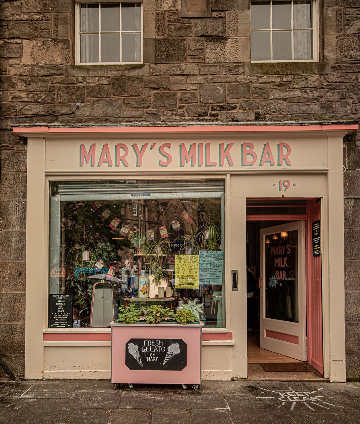 marys-milk-bar-things-to-do-in-edinburgh-scotland-kelseyinlondon-kelsey-heinrichs-uk-travel-blogger